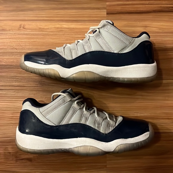 jordan 11s 7y